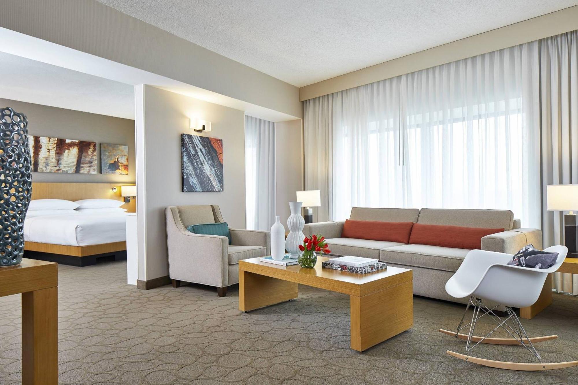 Renaissance Chicago Glenview Suites Hotel Exterior photo